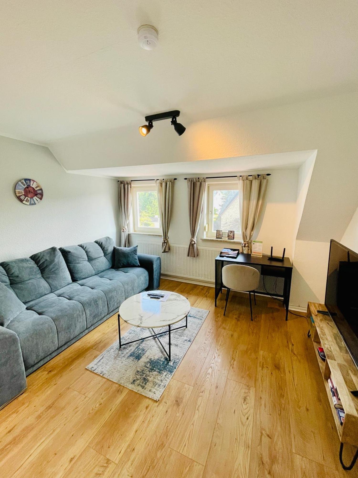 Naturnahe In Der Burgenstadt Apartment *